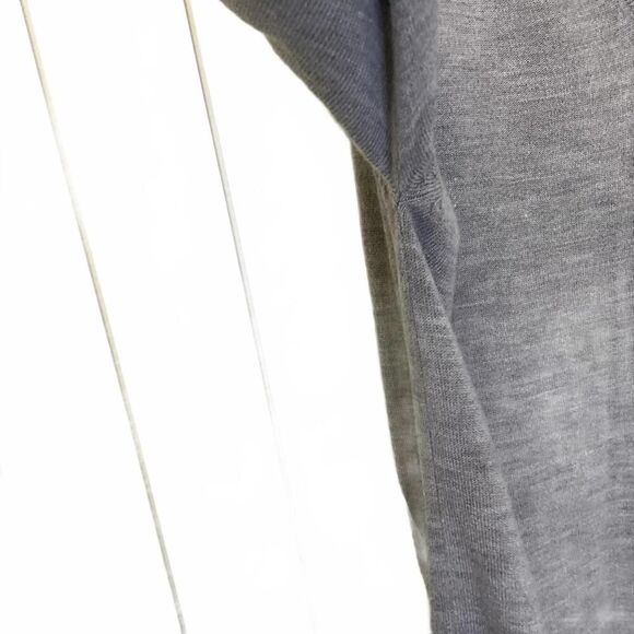 Vintage Towncraft Men's Size Large Grey 100% Acrllyic V Neck Long Sleeve Sweater - Picture 4 of 8